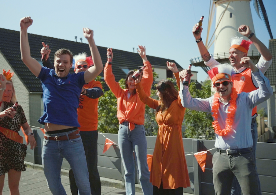 WIJ HOUDEN VAN ORANJE • Schieland Borsboom NVM Makelaars