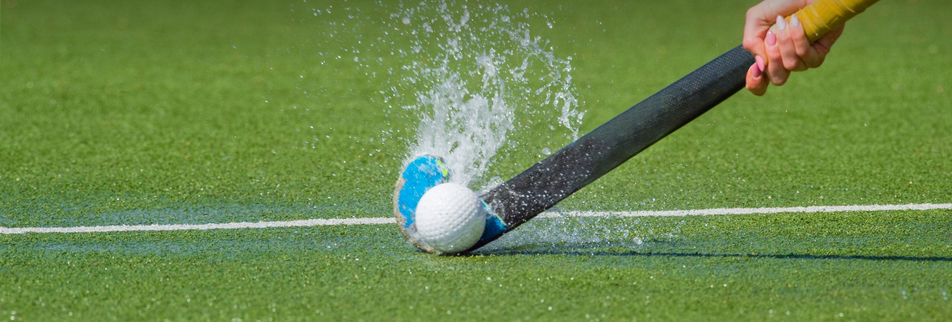 LAAT ONS <b>JULLIE CLUBKAS SPONSOREN!</b>